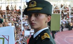 TSK'dan ihraç edilmişti: Teğmen Ebru Eroğlu'nun geri dönüş davasında karar belli oldu!