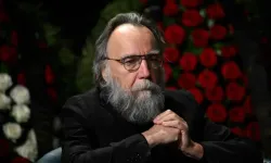 Putin’in akıl hocası konuştu: 'İran birkaç gün içinde savaşı kazanabilir'