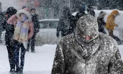 Meteoroloji'den yazı özleyenlere kötü haber! Yeni haftada kar, fırtına ve ayaz var