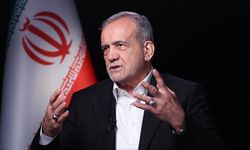 Pezeşkiyan’dan Türkiye mesajı: 'Kendimizi savunmaktan başka çaremiz yok'