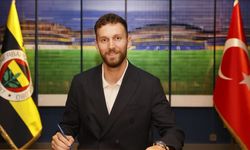 Tarık Çetin beklemede! Fenerbahçe’den gelecek haber ne olacak?