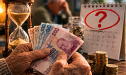 Emekliye seyyanen zam için tarih verildi! SGK uzmanı konuştu