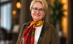 Siyaseti bırakmıştı… Meral Akşener’den dikkat çeken geri dönüş adımı