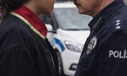 Trafikte birbirlerine girdiler: 'Ben hakimim' dedi, tartışma büyüdü! Komiser açığa alındı