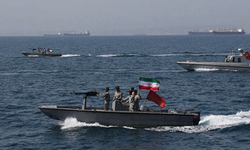 Hürmüz’de kriz derinleşiyor: İran’dan iki gemiye müdahale