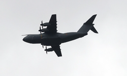 Belçika'ya ait askeri uçağa Haiti'de ateş açıldı