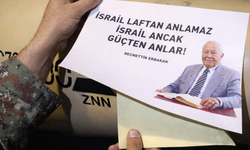 İran İsrail’i Erbakan’ın sözleriyle vurdu! Füzelerde dikkat çeken mesaj