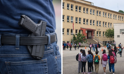 Okullar için yeni düzenleme: Ailesinde silah olan öğrenciler için takip kararı!