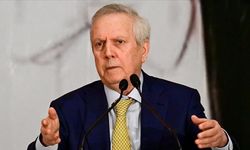 Aziz Yıldırım ateş püskürdü: 'Bu adamı kim aldı ya! Yazık ya...'