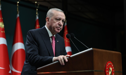 Cumhurbaşkanı Erdoğan'dan kabine sonrası sert uyarı: 'Selden kütük kapma dönemi değil!'