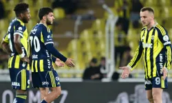 Kadıköy’de büyük protesto! Eyüpspor karşısında geriye düşen Fenerbahçe tribünlerden tepki gördü