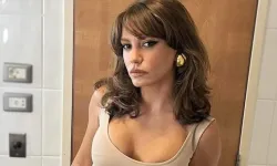 Serenay Sarıkaya, Disneyland'ta çocuklar gibi eğlendi! Yüzüne yaptırdığı boyalar olay oldu