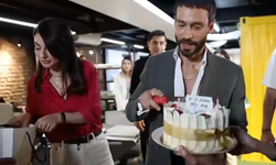 Ekin Koç'a Muhtemel Aşk setinde doğum günü sürprizi! O anlar kamerada