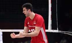 A Milli Erkek Voleybol Takımı'ndan sevindiren başarı! Çin'i 3-0 mağlup ettiler
