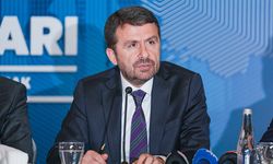 Basın İlan Kurumu Genel Müdürü Çay, İzmirli gazetecilerle buluştu