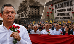 Sivas'taki Madımak yürüyüşüne katılan Özgür Özel'den 'utanç müzesi' çağrısı