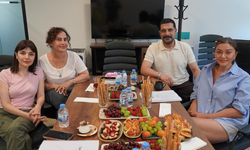 Nurgül Yeşilçay, Bülent İnal ve Gonca Vuslateri 'Ömür Usta' için bir araya geldi