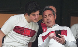 Ali Koç'un oğlu Bodrum'da aşk tatilinde! Sevgilisiyle ilk kez böyle görüntülendi