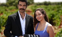 Murat Ünalmış ve Özge Özacar sete çıktı: 'Sevdan Bir Ateş' iddialı geliyor