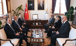 Meclis'te tarihi buluşma: AK Parti ve DEM Parti "Terörsüz Türkiye" için masada!