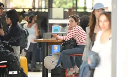 Fransa'da yaklaşık 20 bin hanede elektrik kesintisi devam ediyor! Fırtına hayatı felç etti