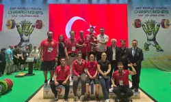 Milli haltercilerden büyük başarı! Yıldızlar Dünya Şampiyonası'nda 17 madalya aldılar