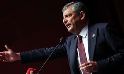 Özgür Özel'den yol haritası açıklaması: 'Halk yeni parti bekliyor'