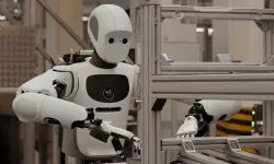 İnsansı robotlar 'robot okullarında' eğitim görüyor! Gerçek iş yaşamına böyle hazırlanıyorlar