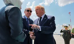 Uçak Ankara'ya indi! ABD Başkanı Donald Trump Türkiye'de... Cumhurbaşkanı Erdoğan karşılıyor