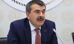 Basın mensuplarıyla bir araya gelmişti: Bakan Tekin'den gazetecileri sevindiren jest