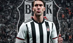 Beşiktaş'tan bomba transfer: Vlahovic 3 yıllık imza attı