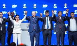 CHP'de yaprak dökümü sürüyor: İstanbul'dan üç başkan AK Parti'ye geçti