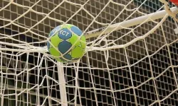 İlk kez Cumhurbaşkanlığı himayesinde düzenlendi: Hentbol Cumhurbaşkanlığı Kupası'nda kadınların finalistleri belli oldu!