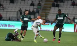 TÜMOSAN Konyaspor evinde yenildi: Kocaelispor 2-1 galip geldi!
