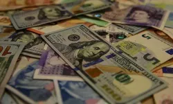Dolar 48,63 TL'den güne başladı! Euro'da 15 Eylül sabahı dikkat çeken hareket