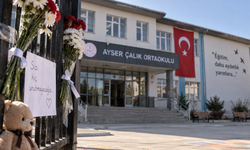 9 öğrenci ve 1 öğretmen öldürülmüştü: Katliamın yaşandığı okul binası için karar çıktı!