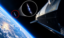 SpaceX canlı yayınında bir anda belirdi! 'UFO ana gemisi' sandılar, gerçek başka çıktı