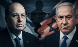 İsrail siyasetinde deprem: Eski Bakan Yaalon'dan muhalefete "Netanyahu'yu Devirelim" çağrısı!
