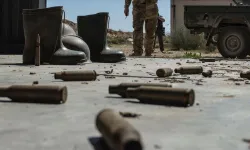 İran'da güvenlik güçleriyle silahlı bir grup arasında çatışma! 2 kişi öldü