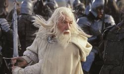 Gandalf 12 yıl sonra geri döndü! Yeni Yüzüklerin Efendisi filminden ilk görüntü