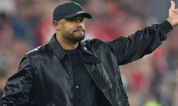 Bayern Münih'te şok! Vincent Kompany antrenmanda yere yığıldı
