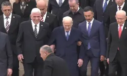 Anıtkabir'de Bahçeli'nin koluna girmişti: Dervişoğlu'ndan ilk açıklama: 'Siyaset o kadar kutuplaştı ki...'