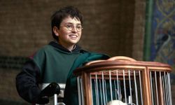 Yeni Harry Potter’dan ilk afiş! Gözlüğündeki ayrıntı öne çıktı