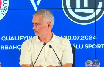 Mourinho'ya ilginç soru Toplantı bir anda buz kesti