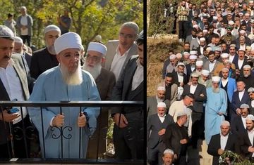 Hakkari'de Menzil Şeyhi'nin lüks araçlı ve korumalı görüntüleri gündem oldu