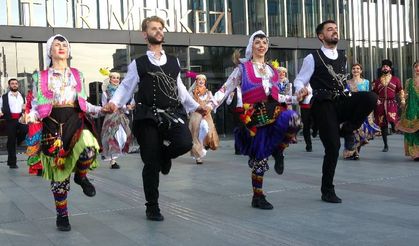 Beyoğlu'nda festival havası