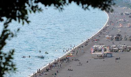 Antalya'da kasımda deniz keyfi