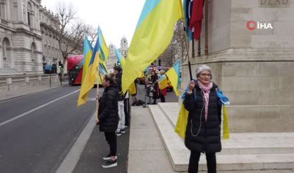 Londra'da Ukrayna’ya destek yürüyüşü