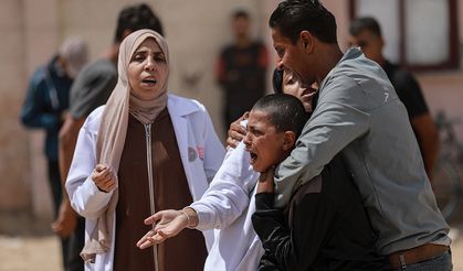 Gazze’de katliam sürüyor: Son 36 saatte en az 250 kişi öldü