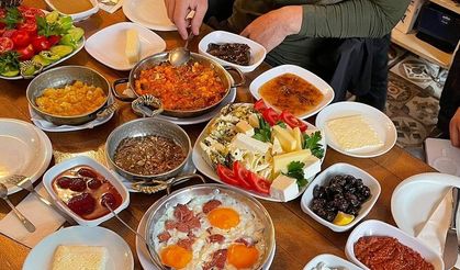 Bu sofraya dikkat: Masadaki en tehlikeli şey belli oldu!